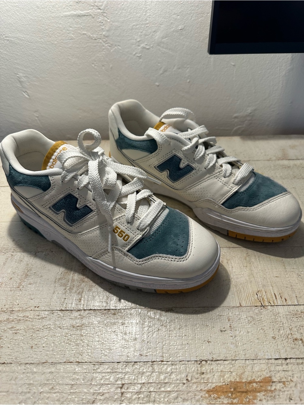 New Balance White and Teal 550 Style Sneakers